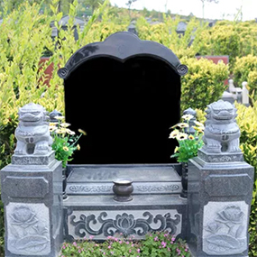 艺术立碑